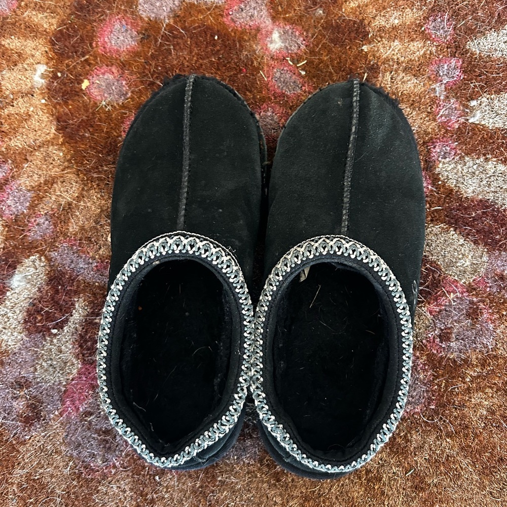 Big kids Ugg Tasman